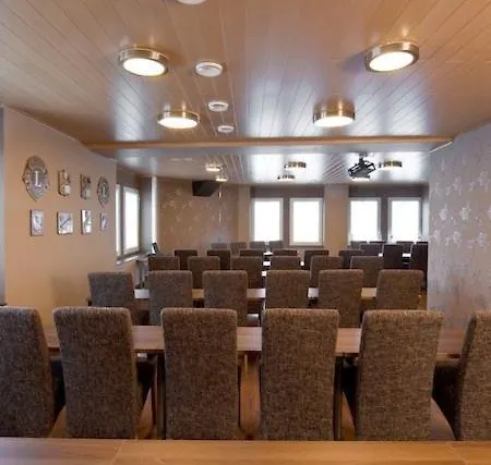 Отель Loimaan Seurahuone 3*